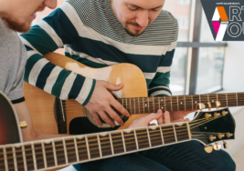 Beginner’s Guitar & Ukulele – South Thursdays Bellshill